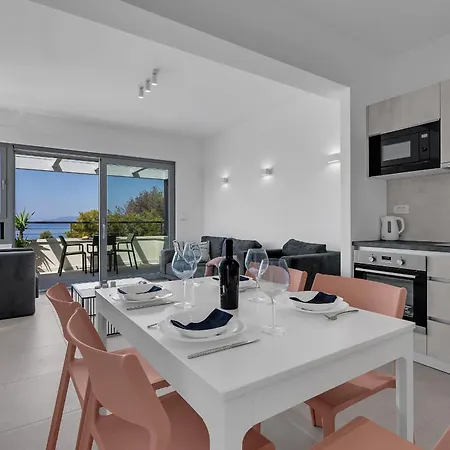 Vendégház Beachfront - Srzic Makarska