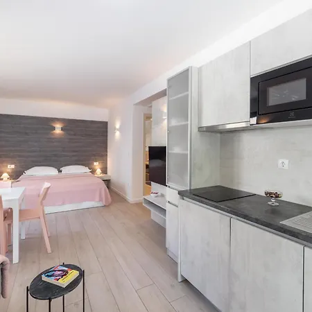 Vendégház Beachfront - Srzic 3*