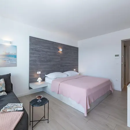Vendégház Beachfront - Srzic Makarska